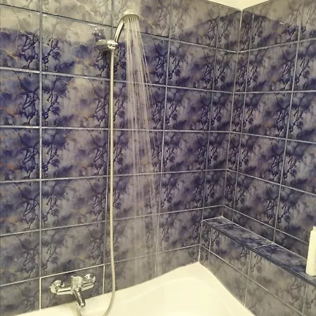 Apartment 1 Minuta,by Grand Hotel, Sheraton, Molo, Location