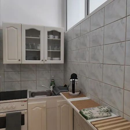 Apartment 1 Minuta,by Grand Hotel, Sheraton, Molo, Location