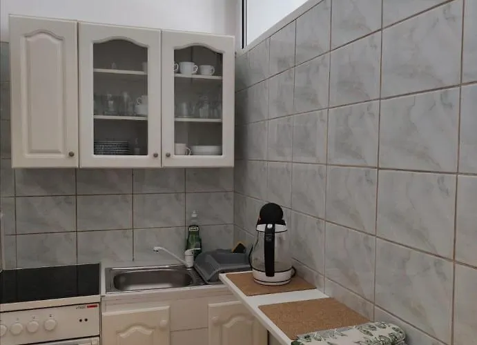 Apartment 1 Minuta,by Grand Hotel, Sheraton, Molo, Location